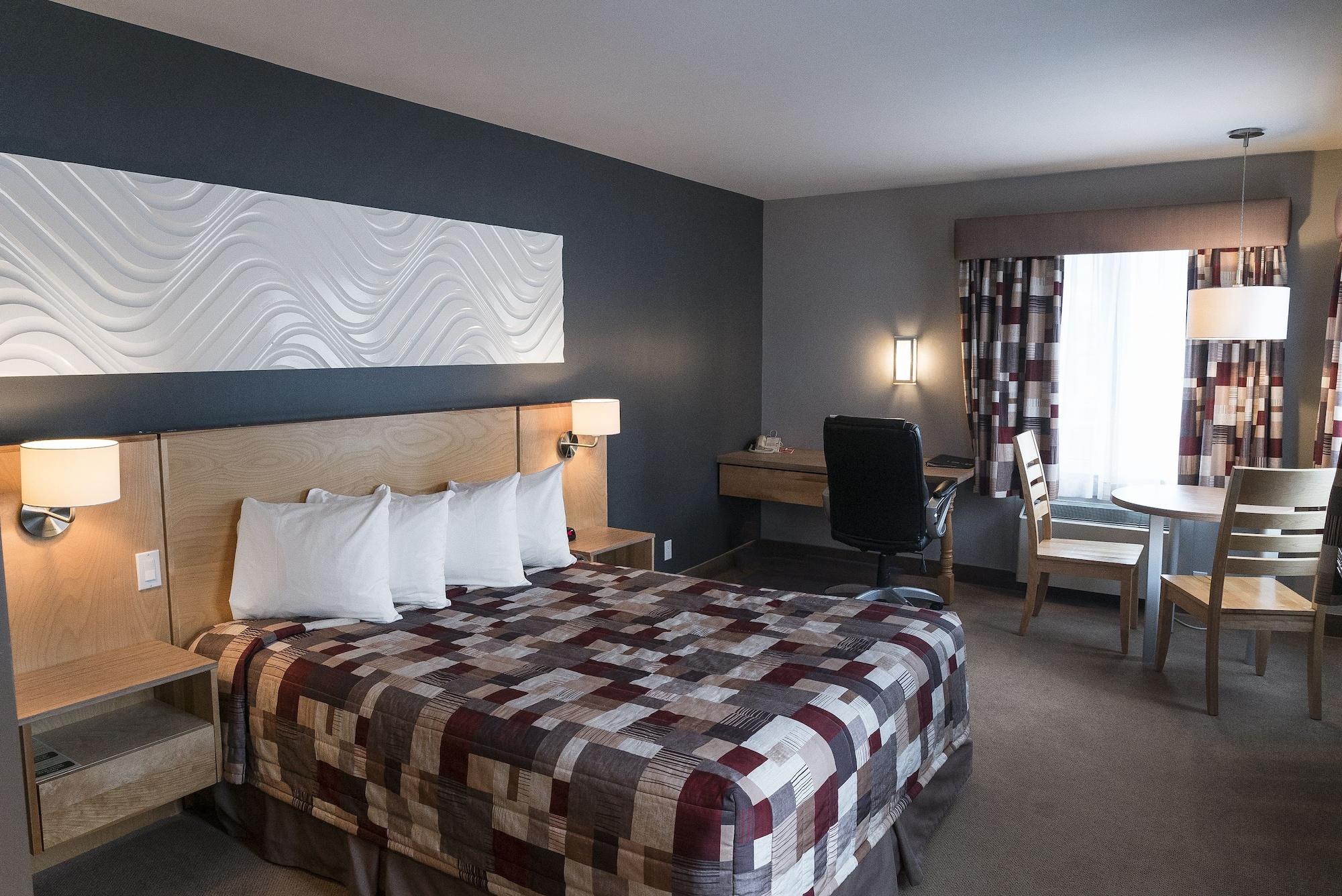 Econo Lodge Ла Мале Екстериор снимка