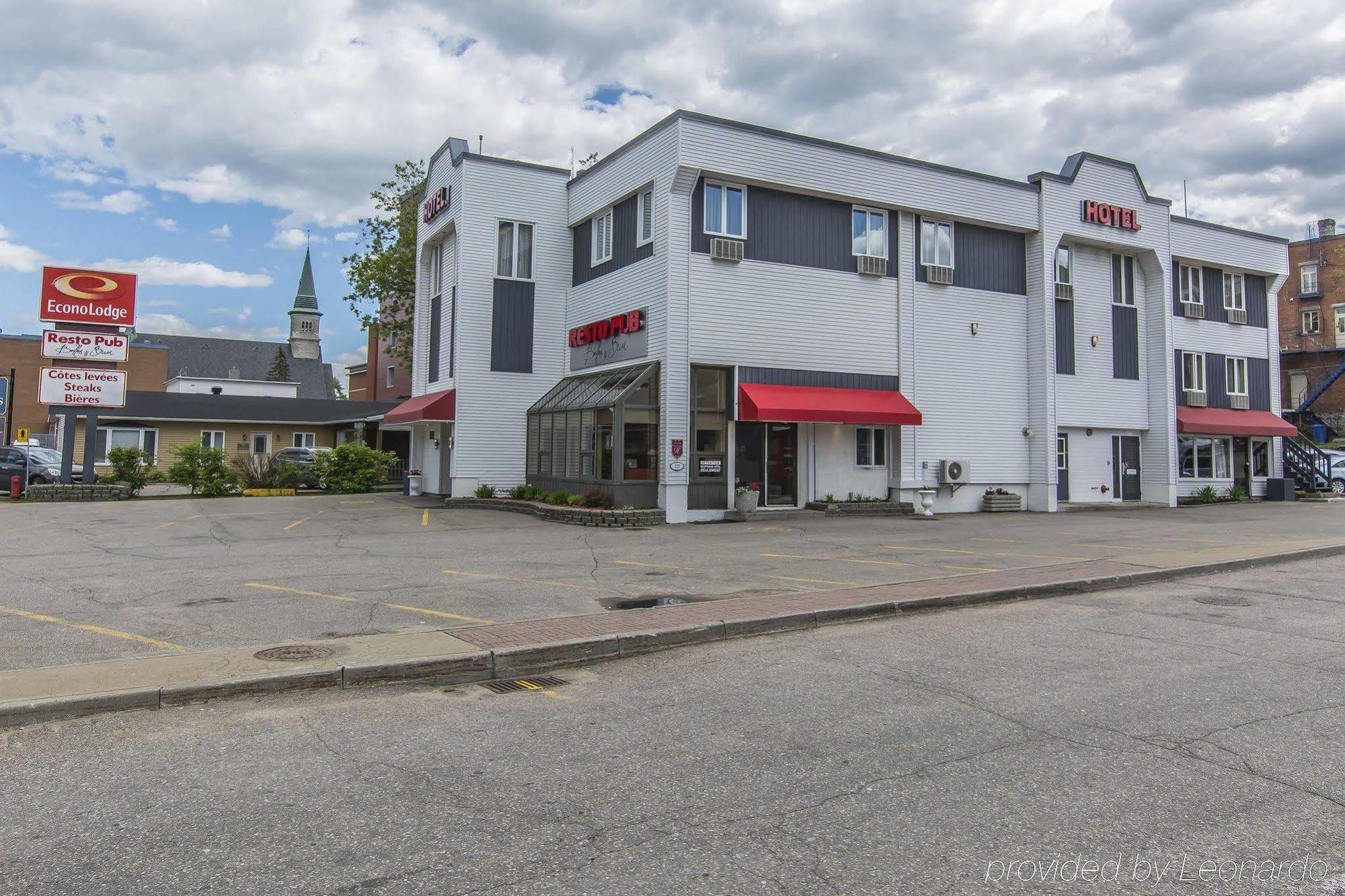 Econo Lodge Ла Мале Екстериор снимка